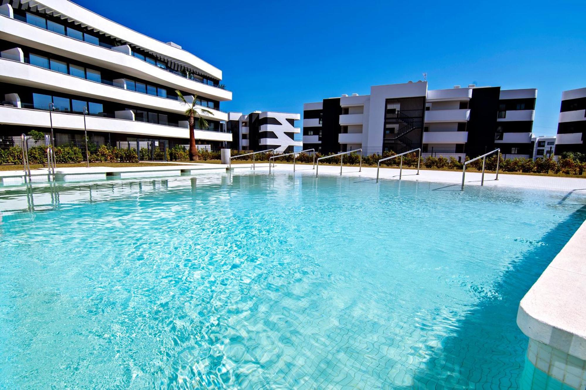 Apartamento Mara's Higueron West - And Sport - Terrace With Afternoon Sun Fuengirola