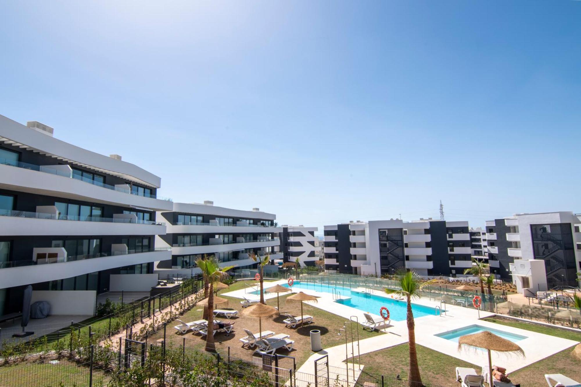 Mara's Higueron West - And Sport - Terrace With Afternoon Sun Appartement *